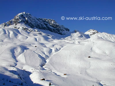 Lech Skiing